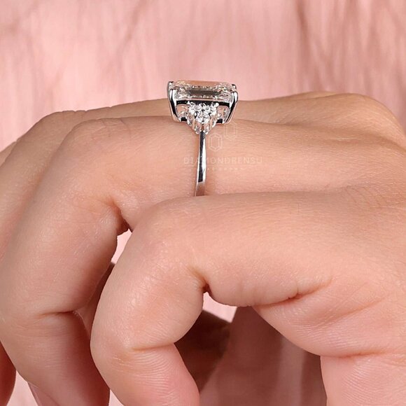 3.0 CT Emerald Cut Lab Grown Diamond Engagement Ring, - Picture 2 of 4